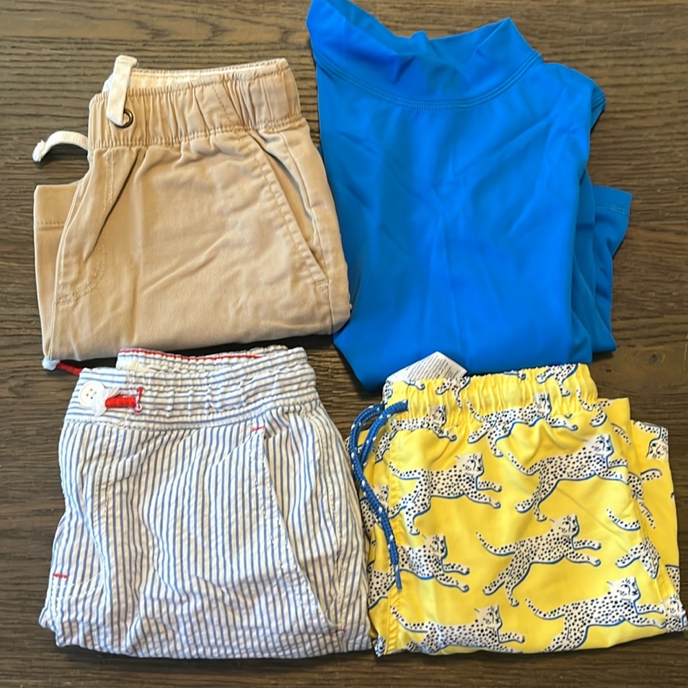 Bundle of Boy’s 5-6 Clothing - EUC